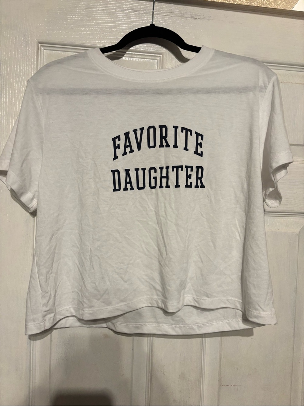 Favorite Daughter White Crop Tee with Navy Arch Logo